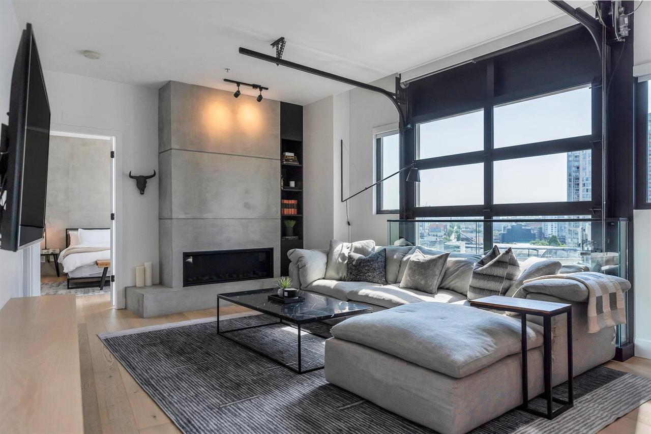 #703 - 546 Beatty Street